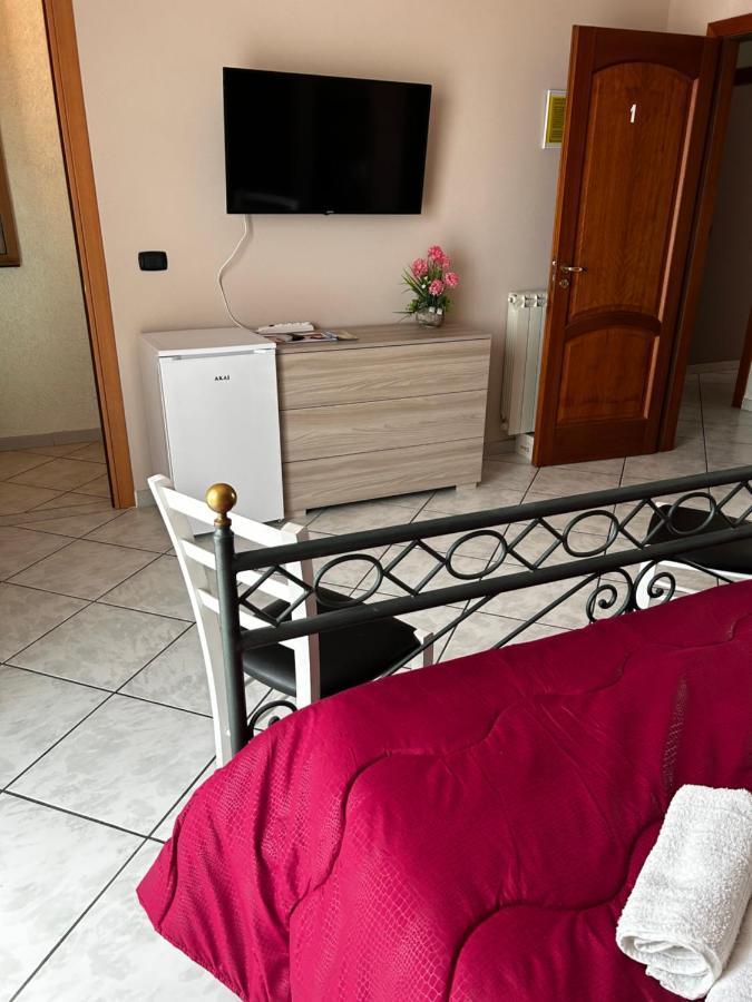 Grotta Del Monaco Bed & Breakfast Pedara Luaran gambar