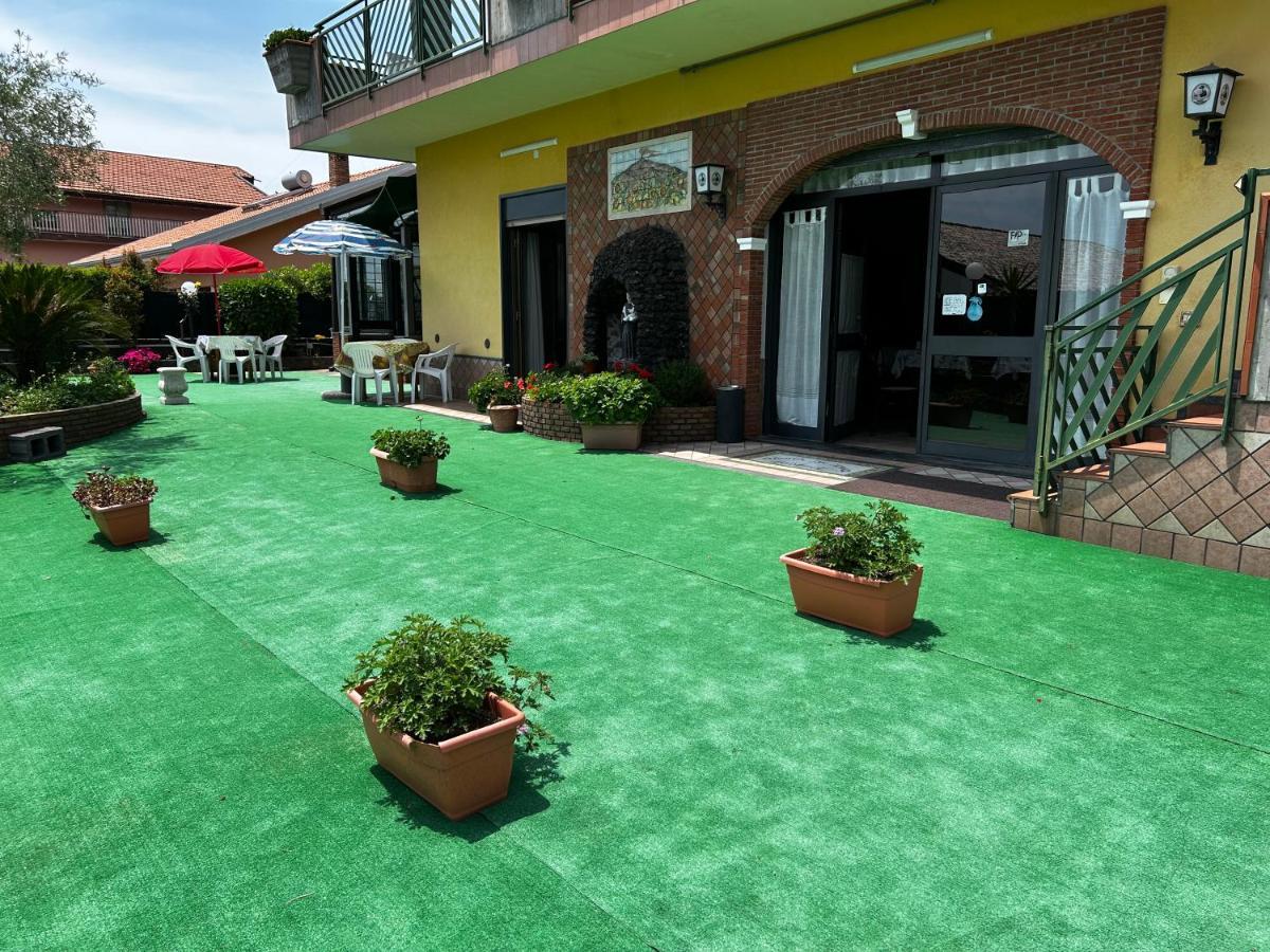 Grotta Del Monaco Bed & Breakfast Pedara Luaran gambar